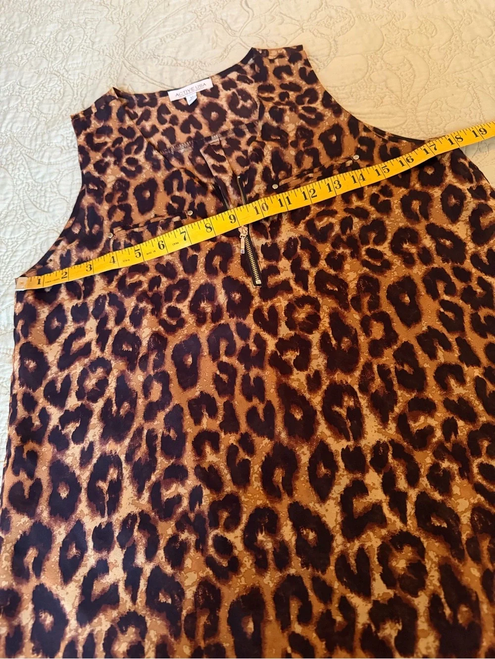 Active USA Leopard Print Zip Front Sleeveless Blouse Top Y2K Safari Glam M